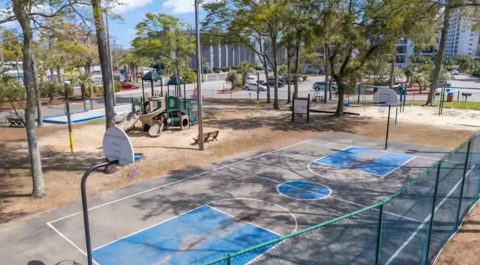 Sport court