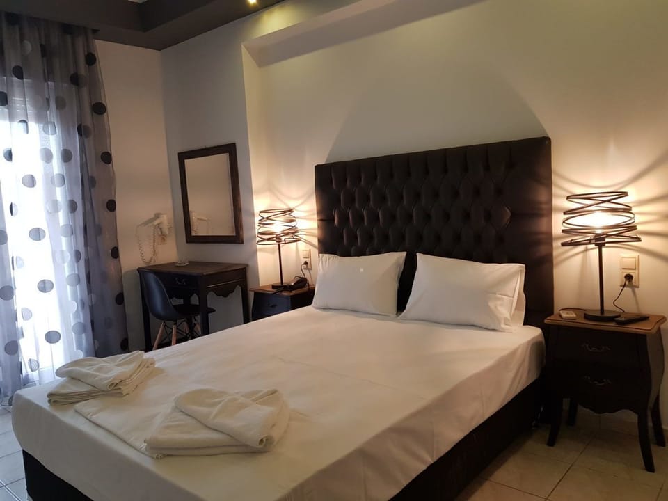 In-room safe, soundproofing, free cribs/infant beds, free WiFi