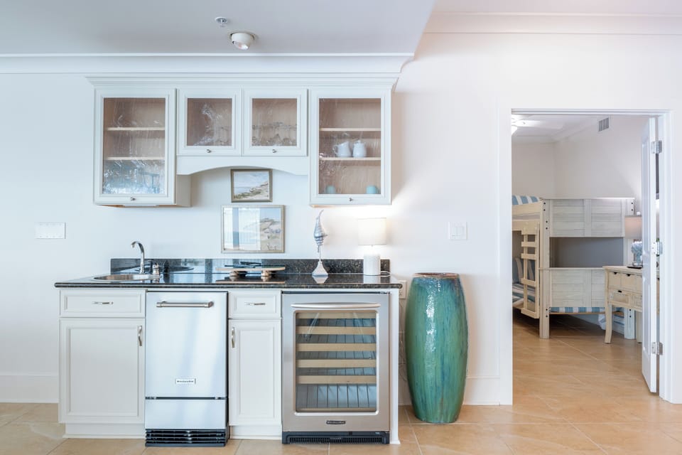 Caribe Resort C1207 Wet Bar