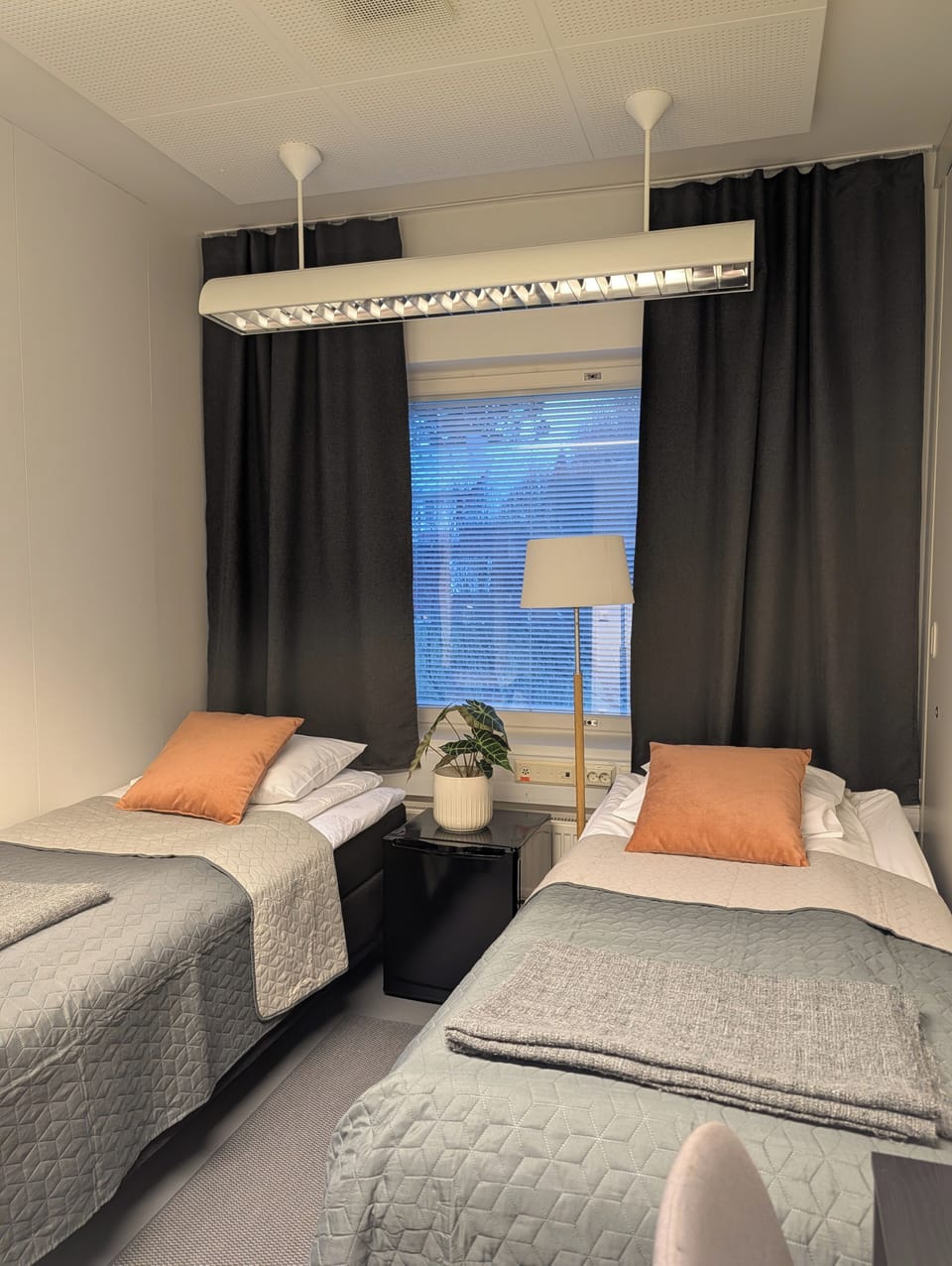 Standard Double Room, Courtyard View | Desk, laptop workspace, blackout drapes, soundproofing
