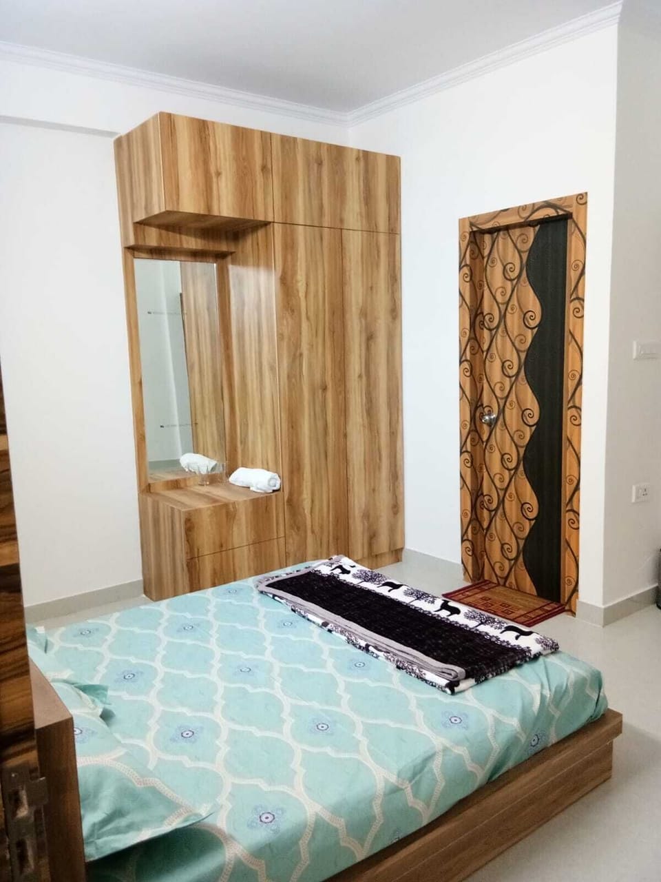 Double Room | Rollaway beds, free WiFi, bed sheets
