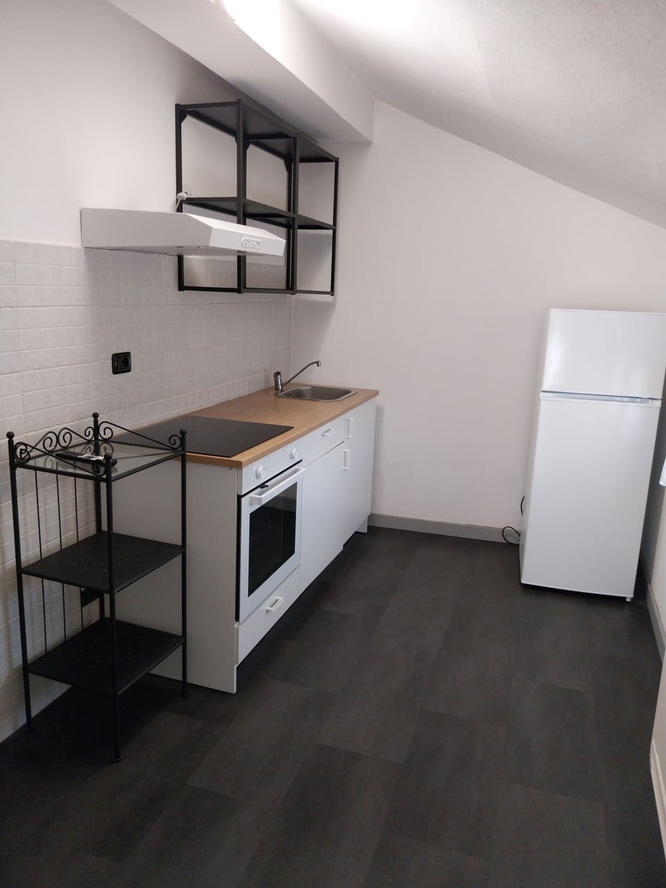 Family Double Room, Courtyard View | Private kitchen