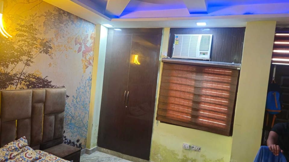 Luxury Apartment, 1 Bedroom, Balcony, City View | Desk, laptop workspace, soundproofing, iron/ironing board