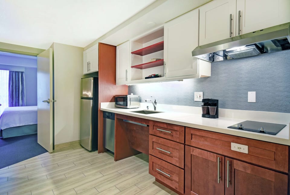 Suite, 2 Bedrooms, Accessible, Bathtub (1 King Bed, 1 Queen Bed with Sofa Bed) | Private kitchen | Full-size fridge, microwave, stovetop, dishwasher