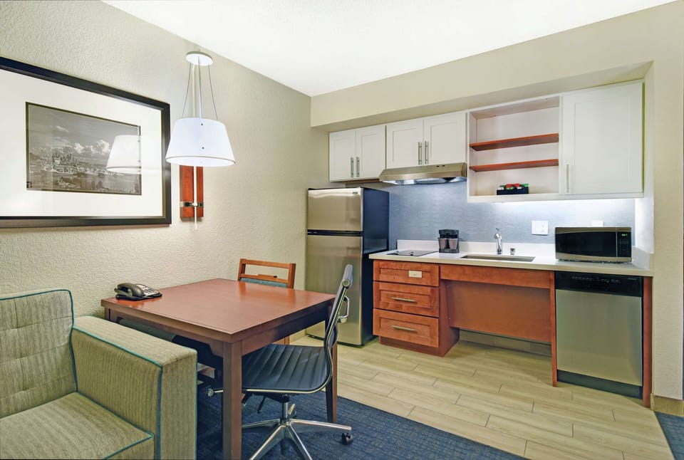 Suite, 1 Bedroom, Accessible (2 Queen Beds, Roll-in Shower) | Desk, iron/ironing board, free WiFi, bed sheets