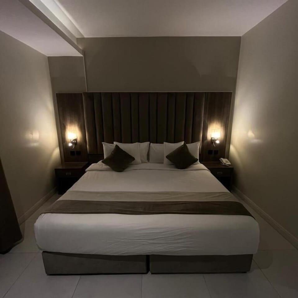 In-room safe, blackout drapes, iron/ironing board, free WiFi