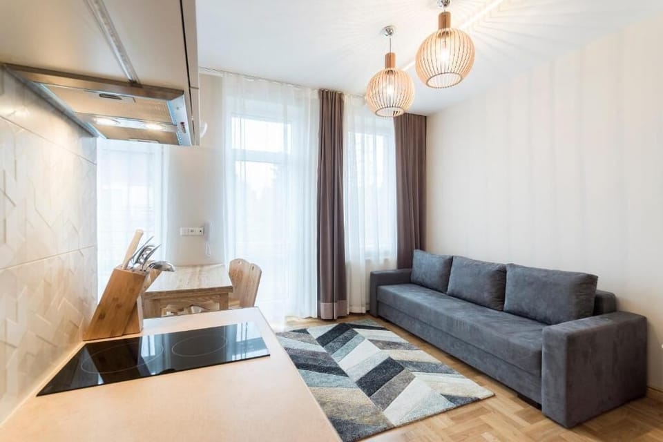 Junior Suite, Balcony | Iron/ironing board