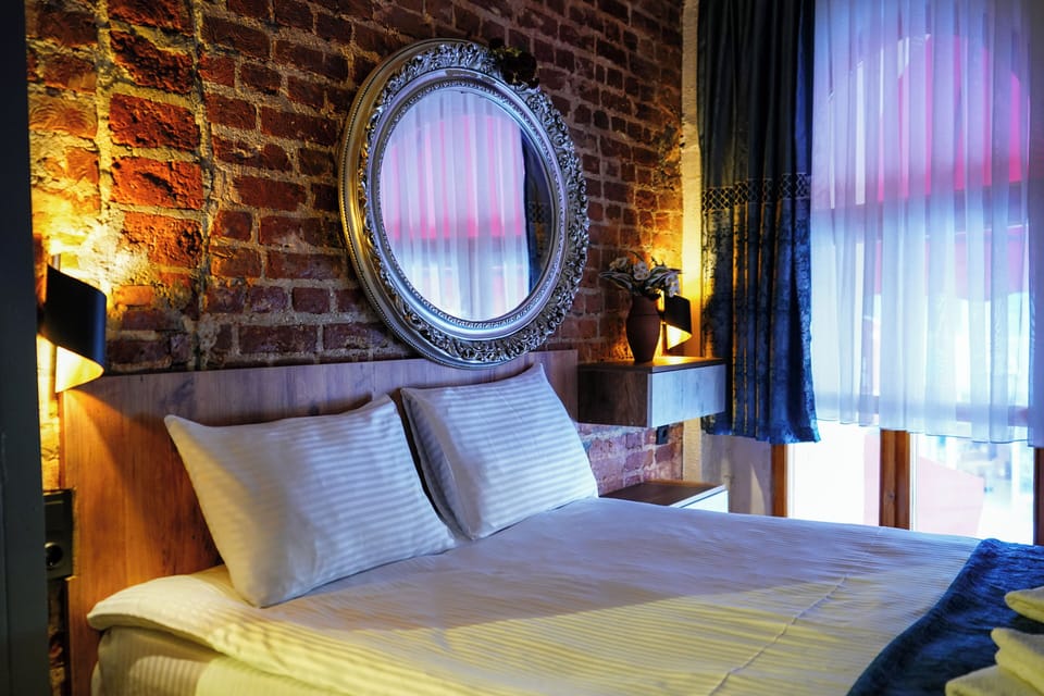 Standard Room | Iron/ironing board, free WiFi