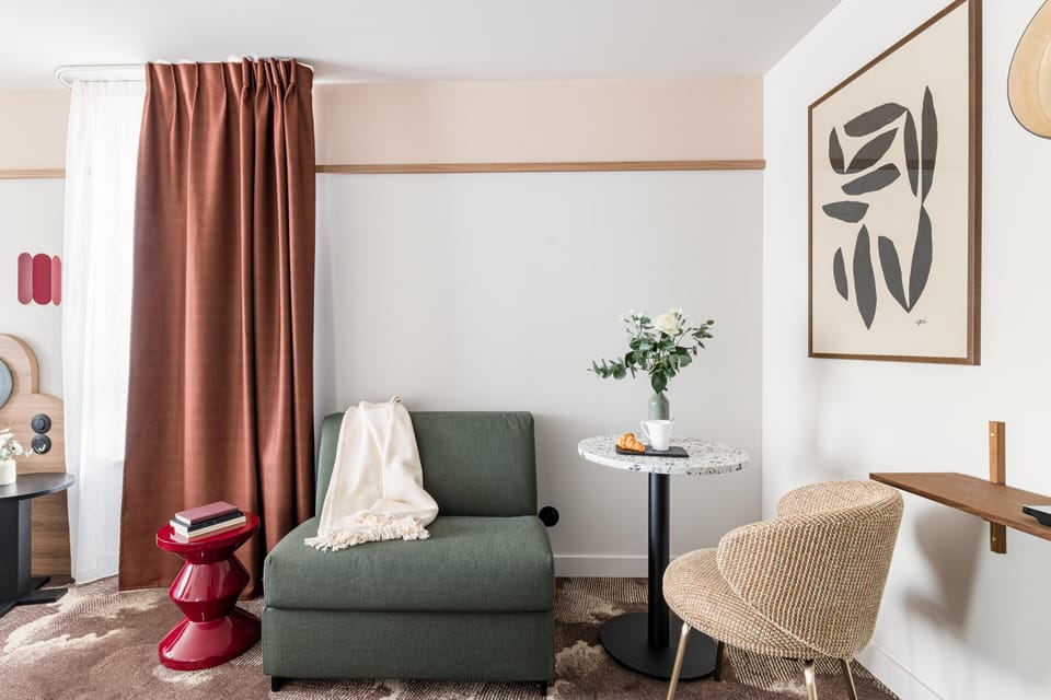 Room amenity