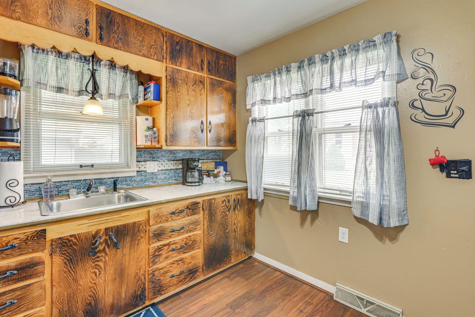 House (2 Bedrooms) | Interior