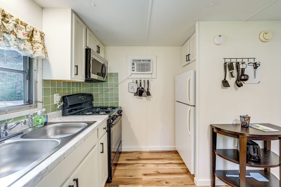 House (1 Bedroom) | Interior