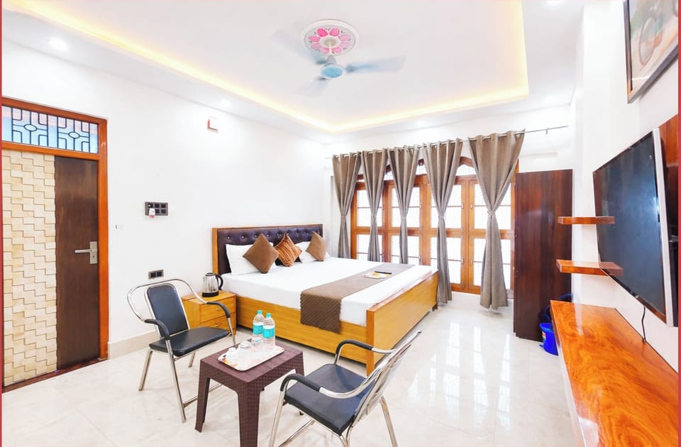 Deluxe Double Room, Multiple Beds, Air conditioning | View from room