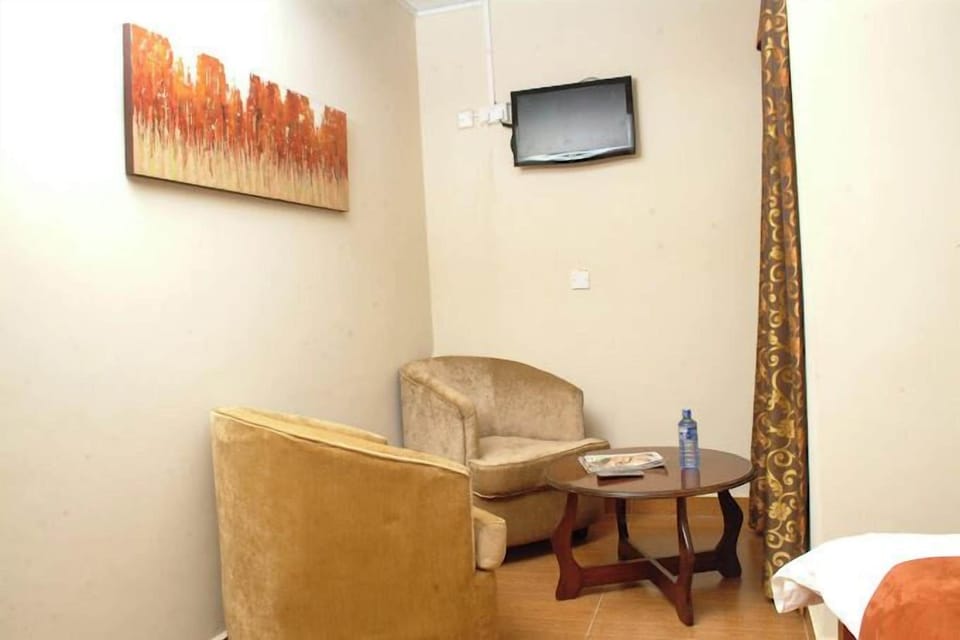 Deluxe Single Room, City View | Free WiFi, bed sheets