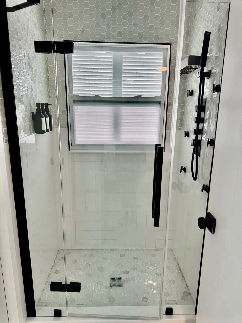Main Bedroom Sutie Bathroom with Walk-In-Shower