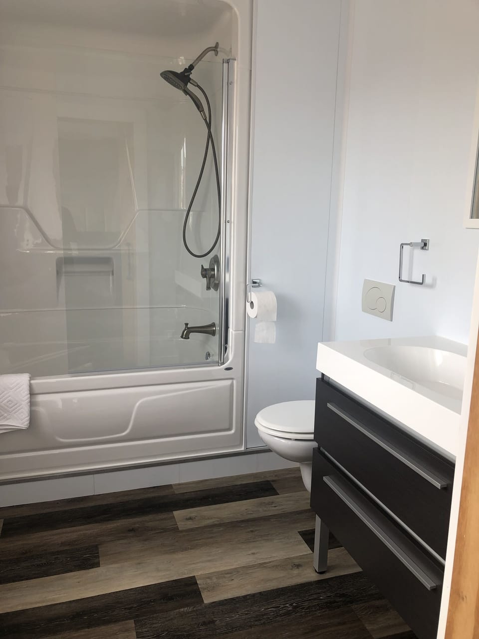 Comfort Double Room, Ensuite, Garden View | Bathroom