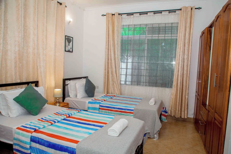 Twin Room | Premium bedding, desk, laptop workspace, free WiFi