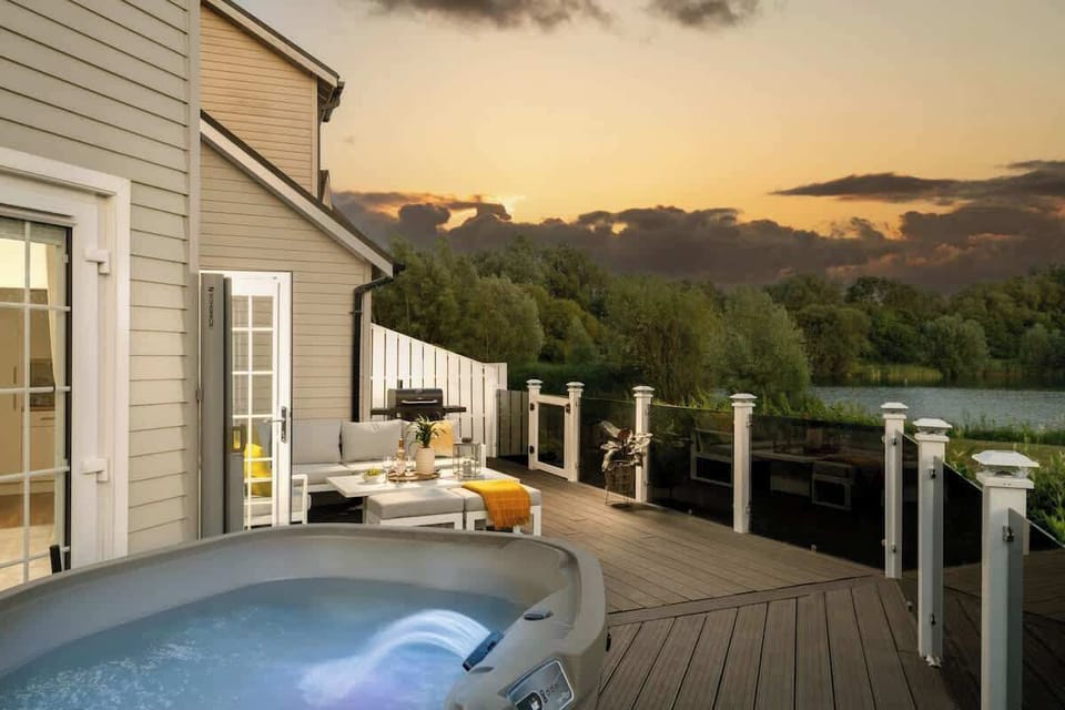 The hot tub at sunset - where the day ends slowly and without regret.