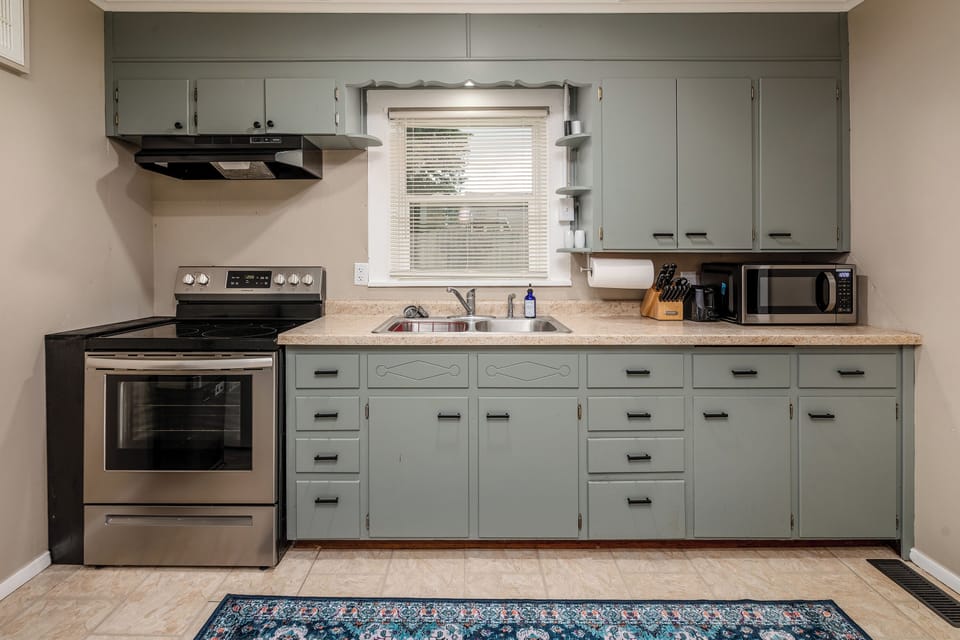 Fully stocked Kitchen