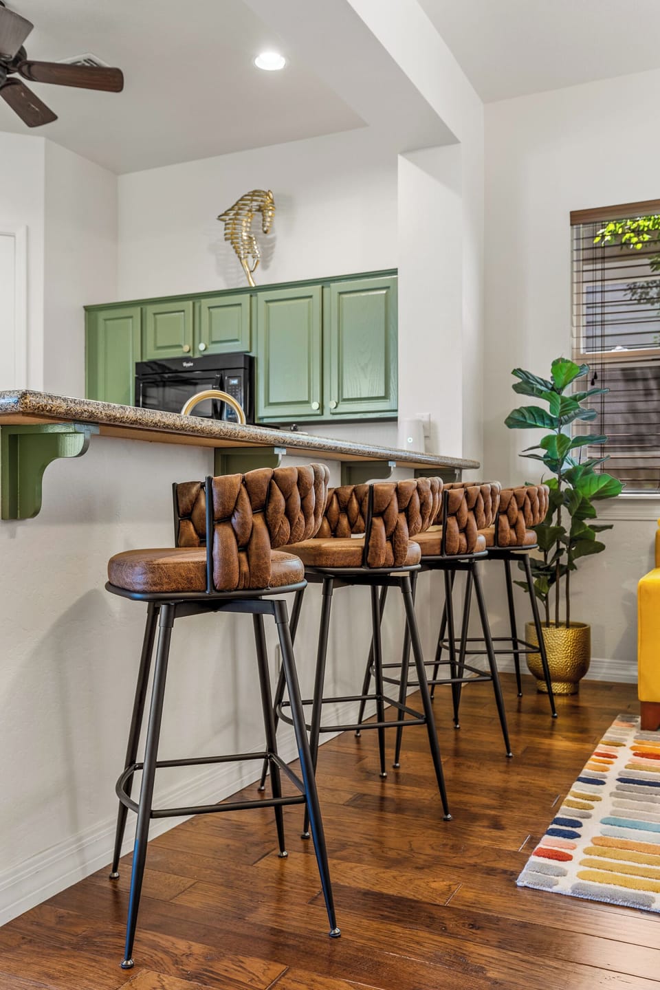 Comfortable and modern bar stools 