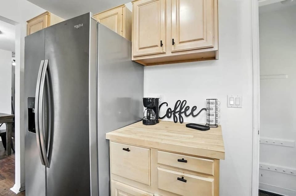 Fully Equipped Kitchen For Long Term Stay 