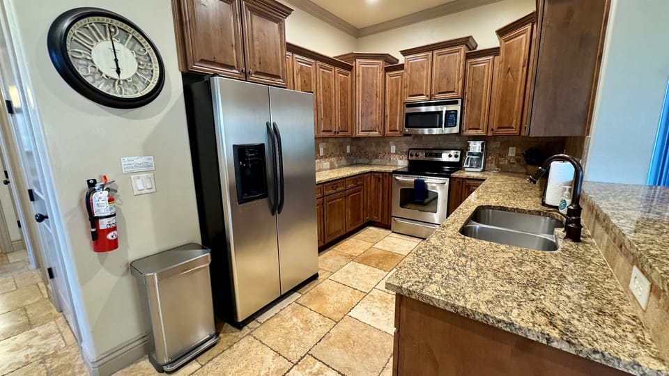 Fully-Equipped Kitchen