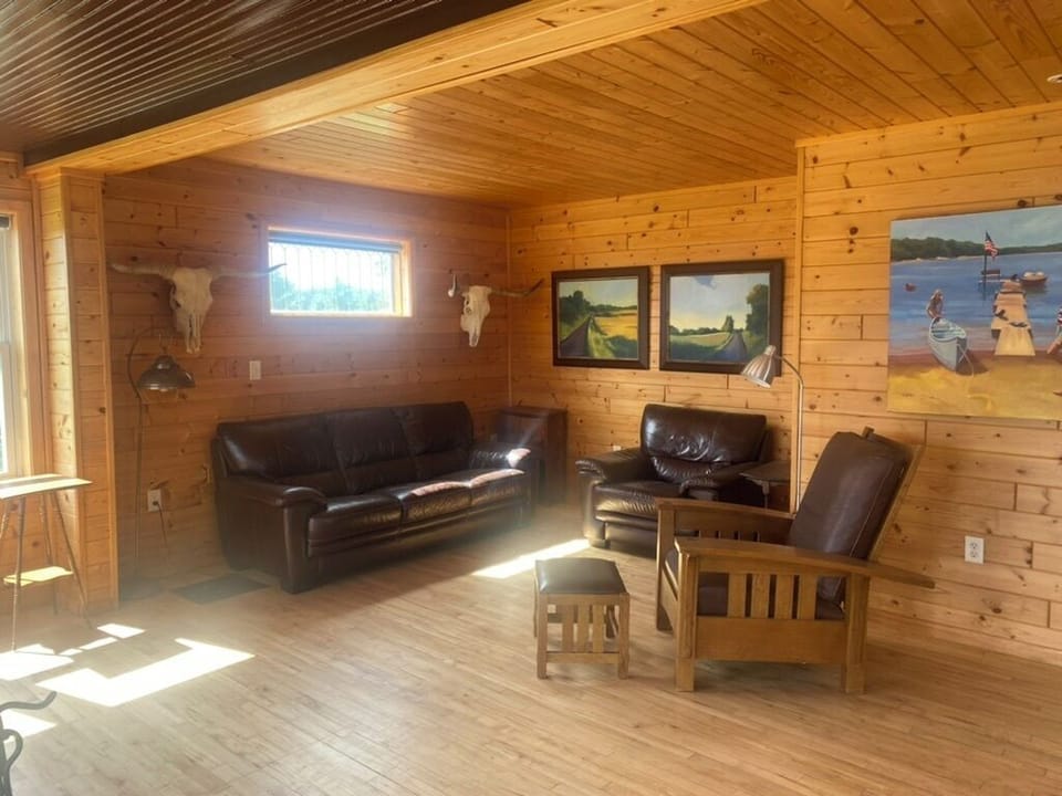 Large cozy living room