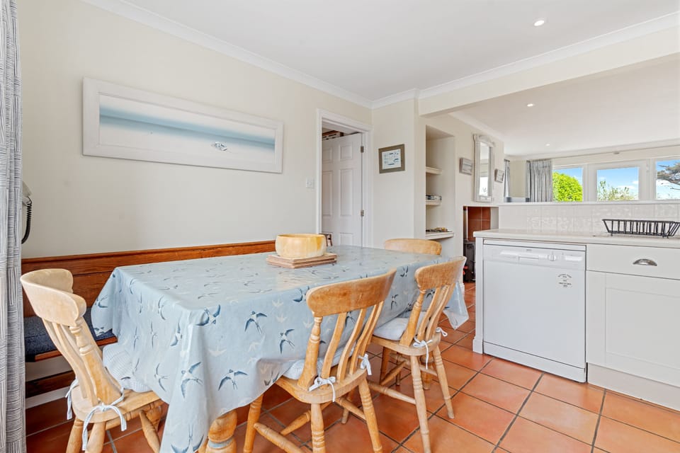 Kitchen/Diner Holiday Home Rock North Cornwall