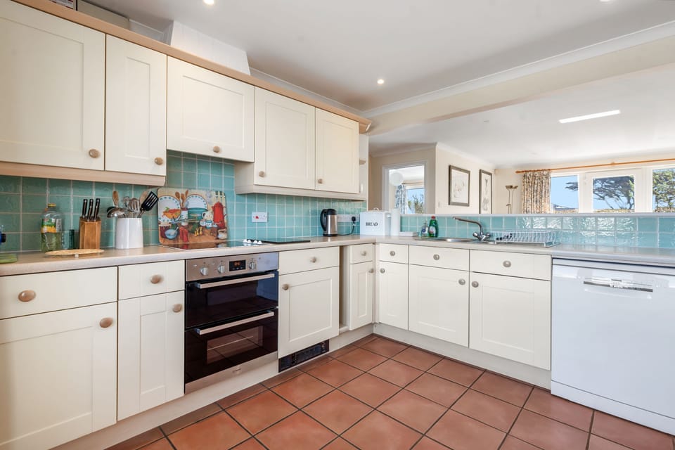 Kitchen  Holiday Home Rock North Cornwall