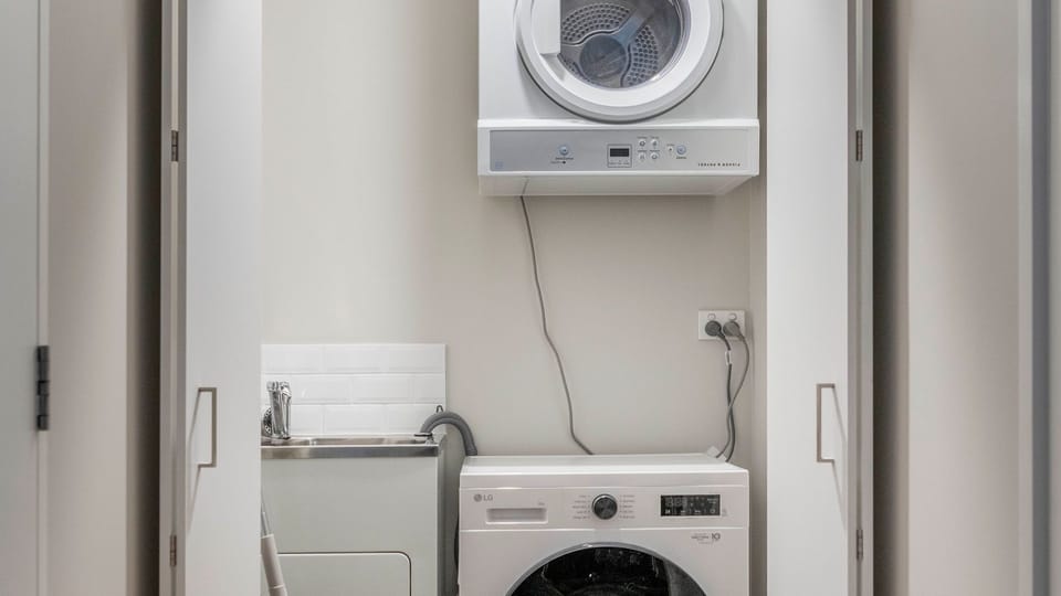 Washing facilities available on site