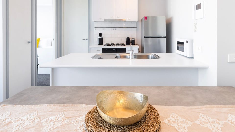 From stovetop to table, all in one inviting view