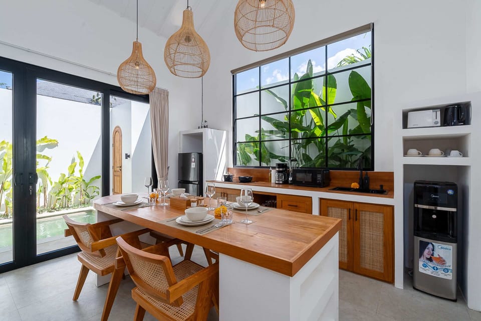 Basic Villa | Private kitchen | Fridge, microwave, stovetop, electric kettle
