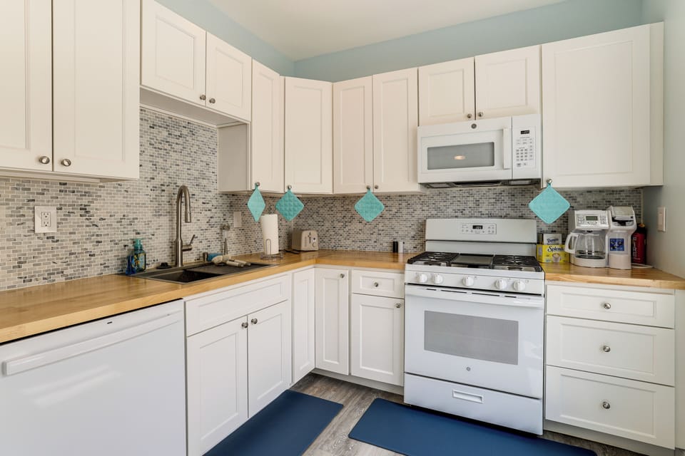 Kitchen | Central A/C & Heating