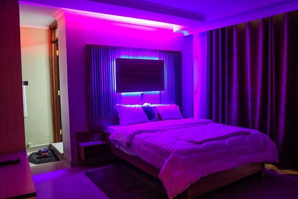 Deluxe Single Room, City View | Free WiFi