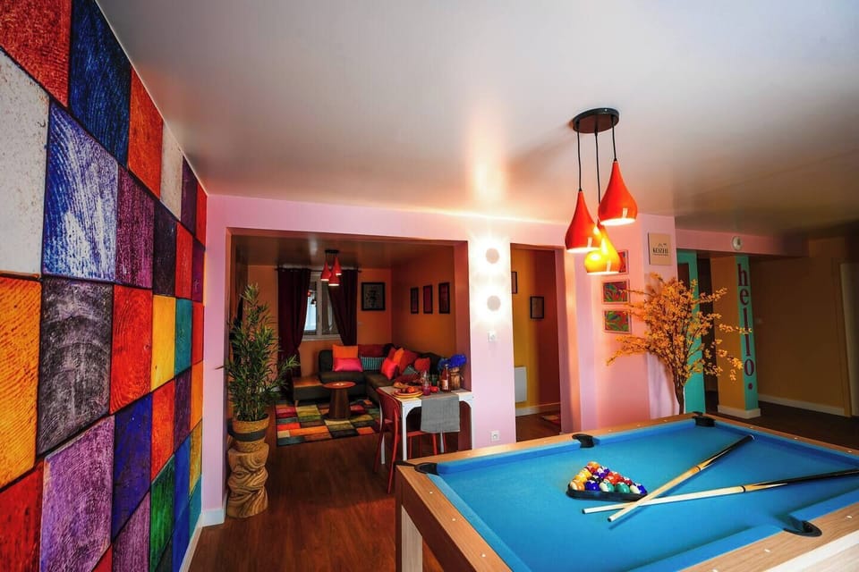 Game room