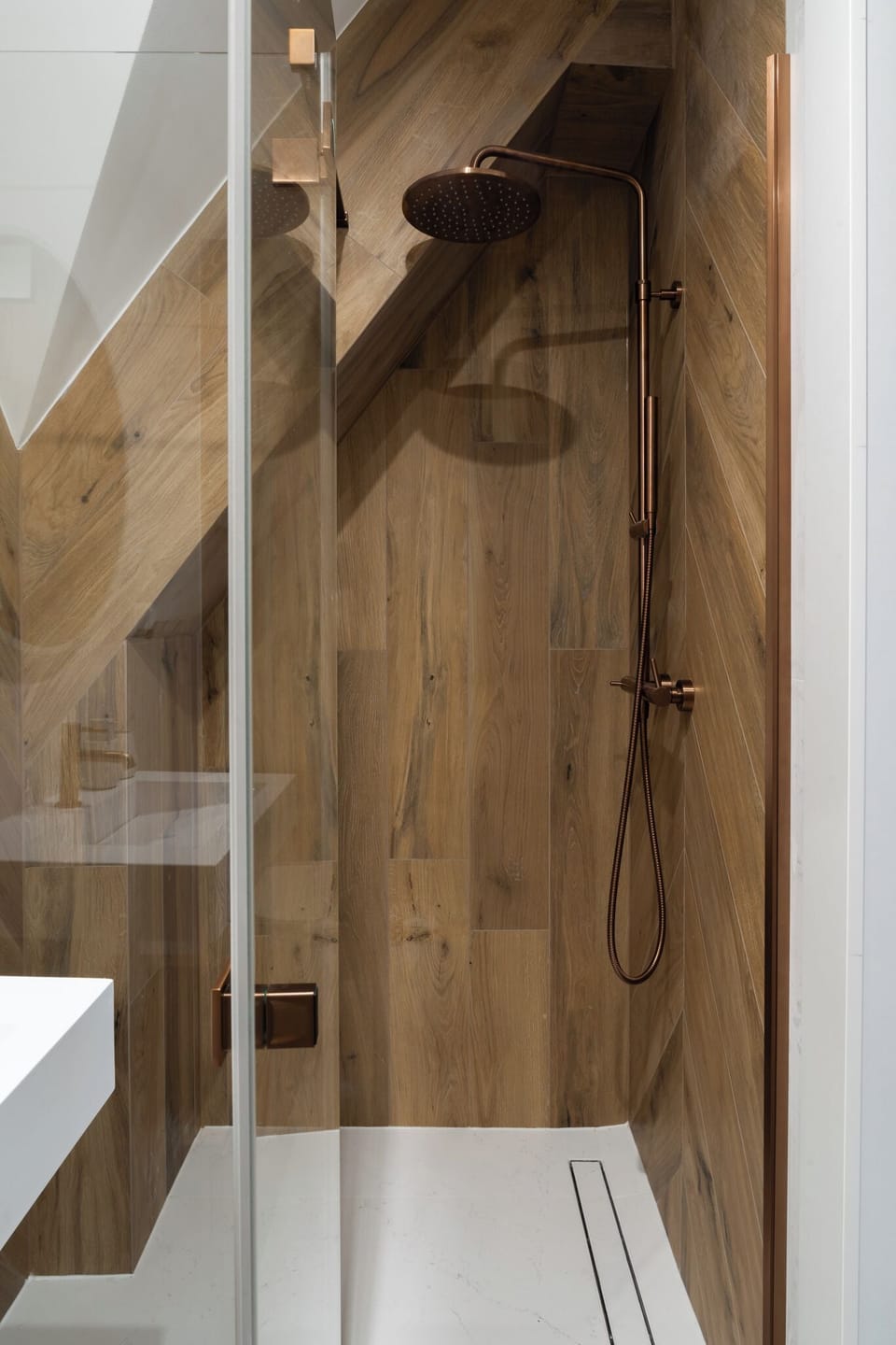 Deluxe Apartment, Balcony | Bathroom