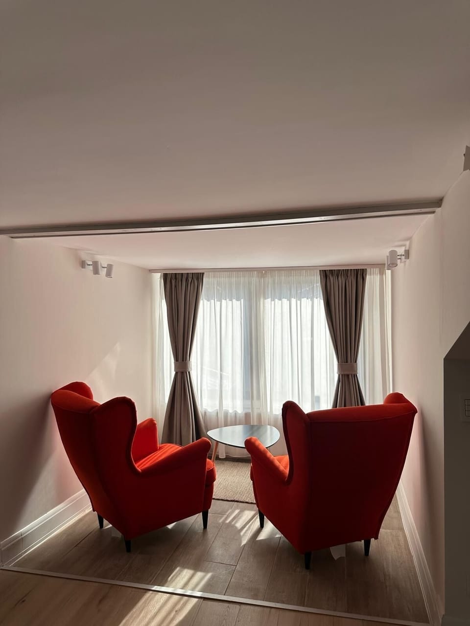 Loft | In-room safe, iron/ironing board, WiFi (free)