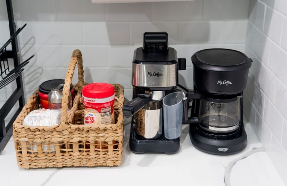 Espresso Machine & Coffee Maker with Supplies