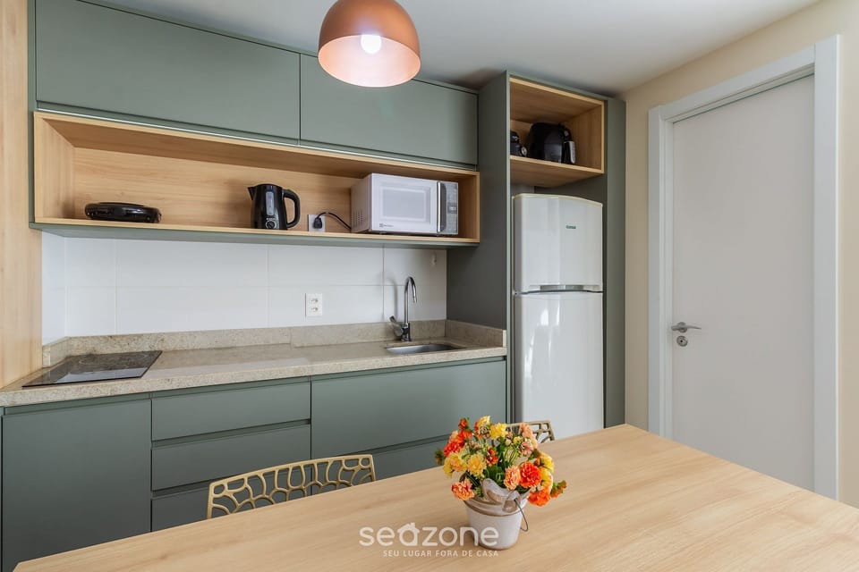 Basic Apartment | Private kitchen | Cookware/dishes/utensils