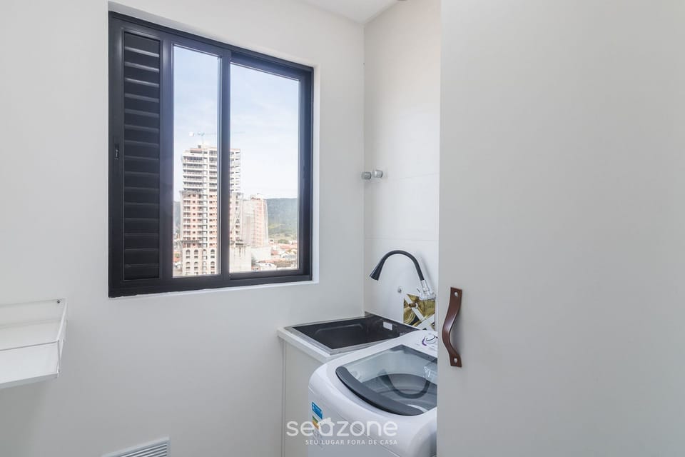 Basic Apartment | Interior