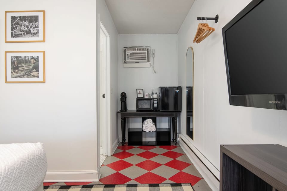 Comfort Studio | Free WiFi, bed sheets