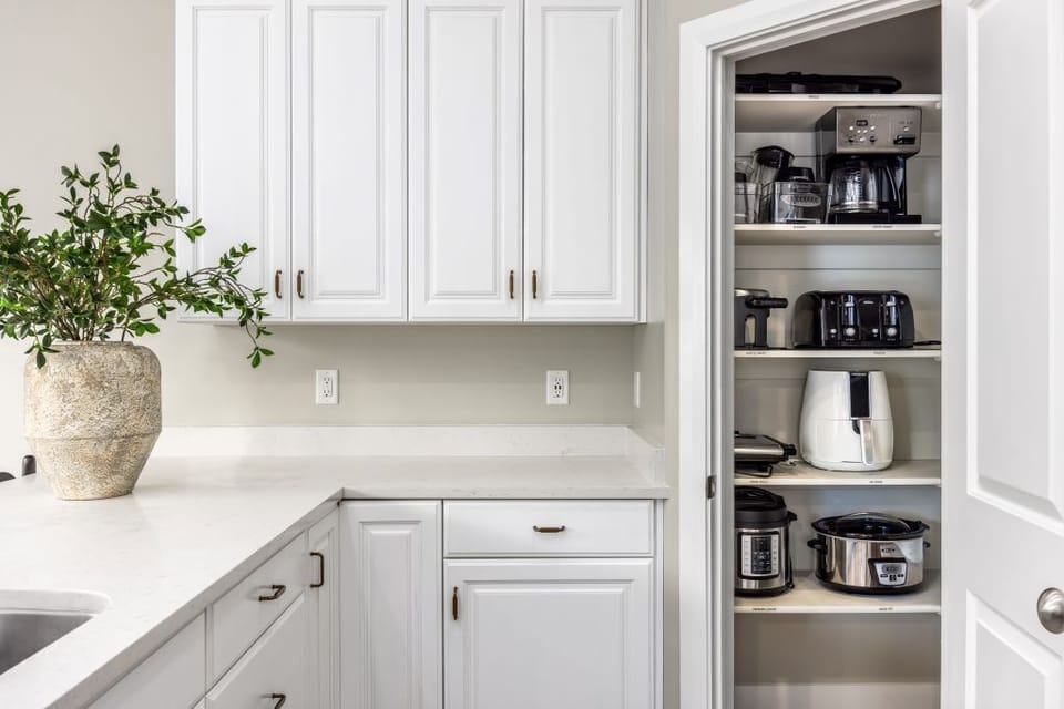 Fully-stocked kitchen