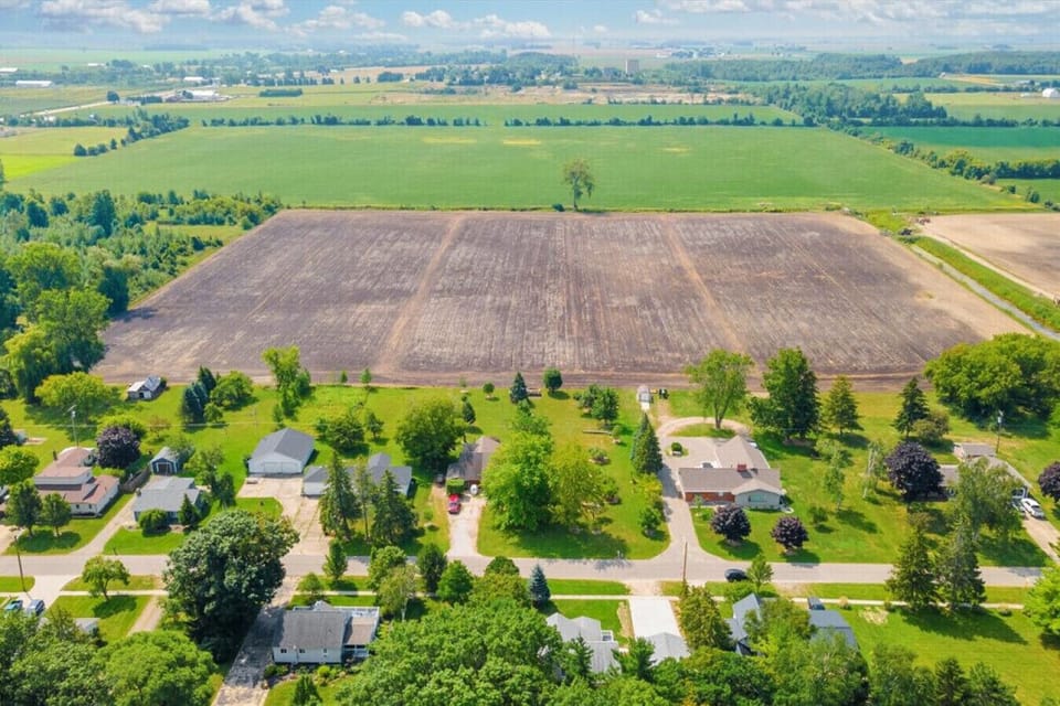 Surrounded by fields and fresh country air