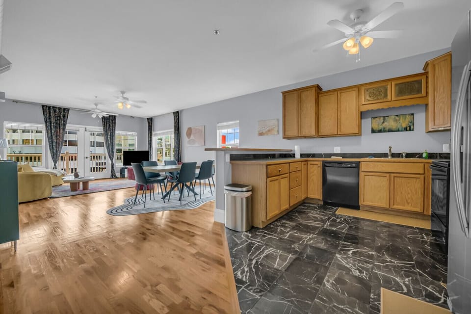 Natural light, open layout, and space to sip, cook, and chill — all in one gorgeous package.
