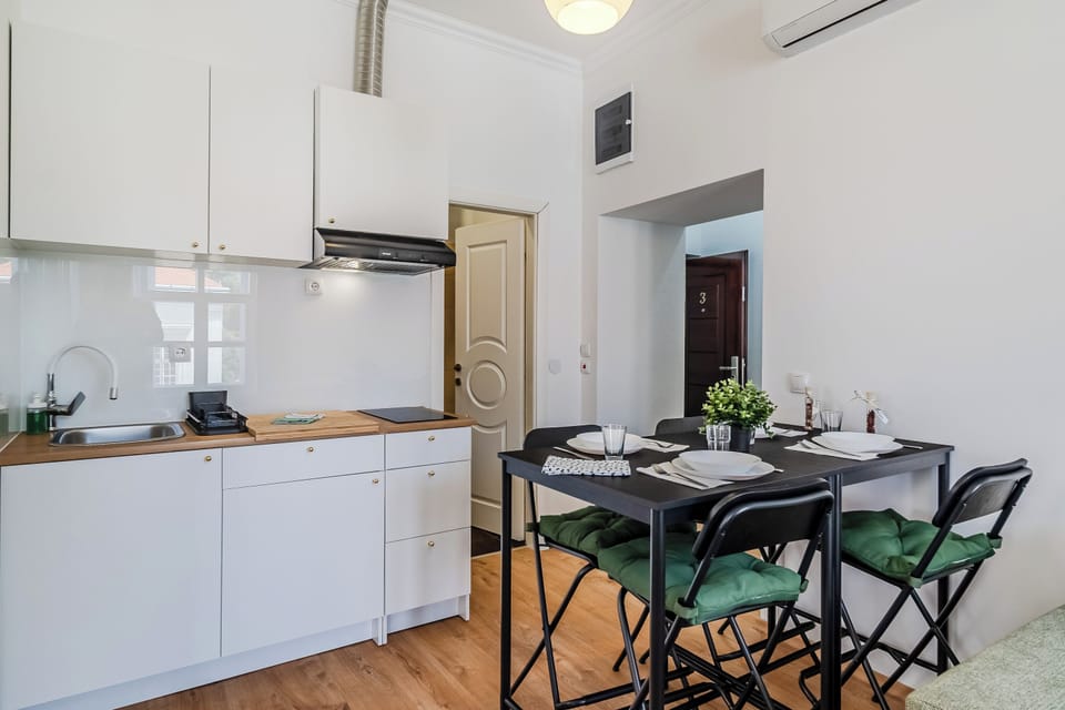 Kitchen and dining area