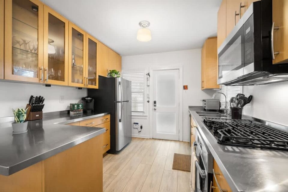 Fully stocked and updated kitchen for all of your cooking needs