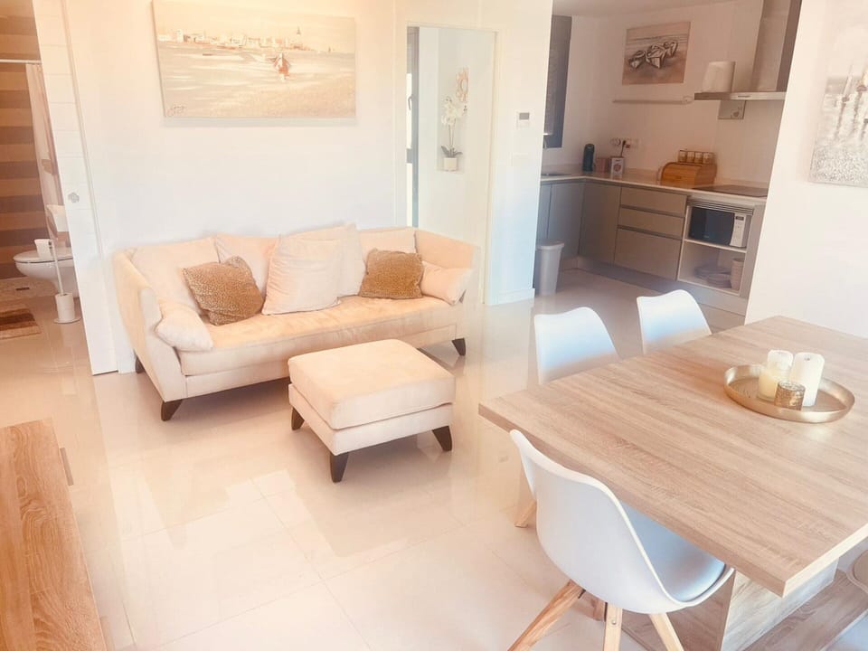 Apartment | Living room