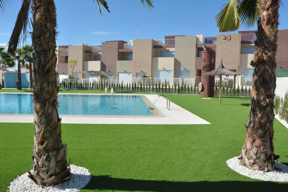 Apartment | Pool | Outdoor pool