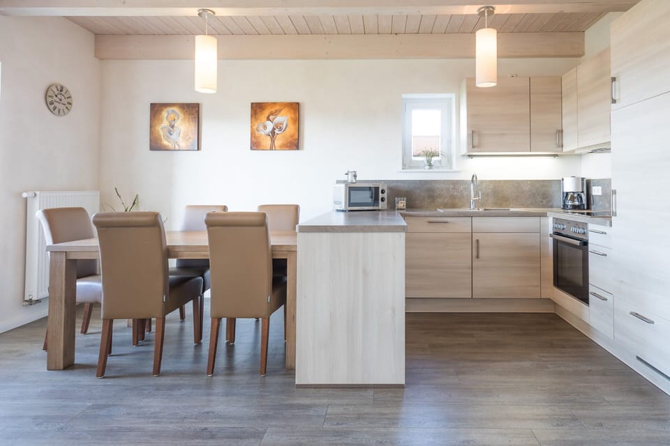 House | Dining