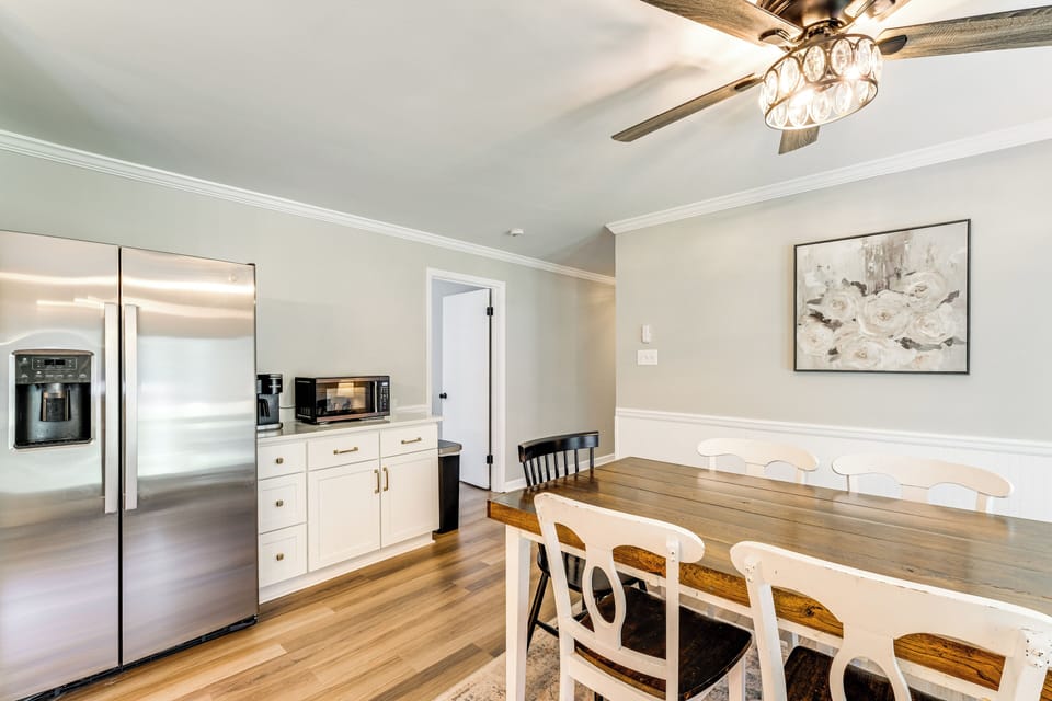 House (4 Bedrooms) | Interior