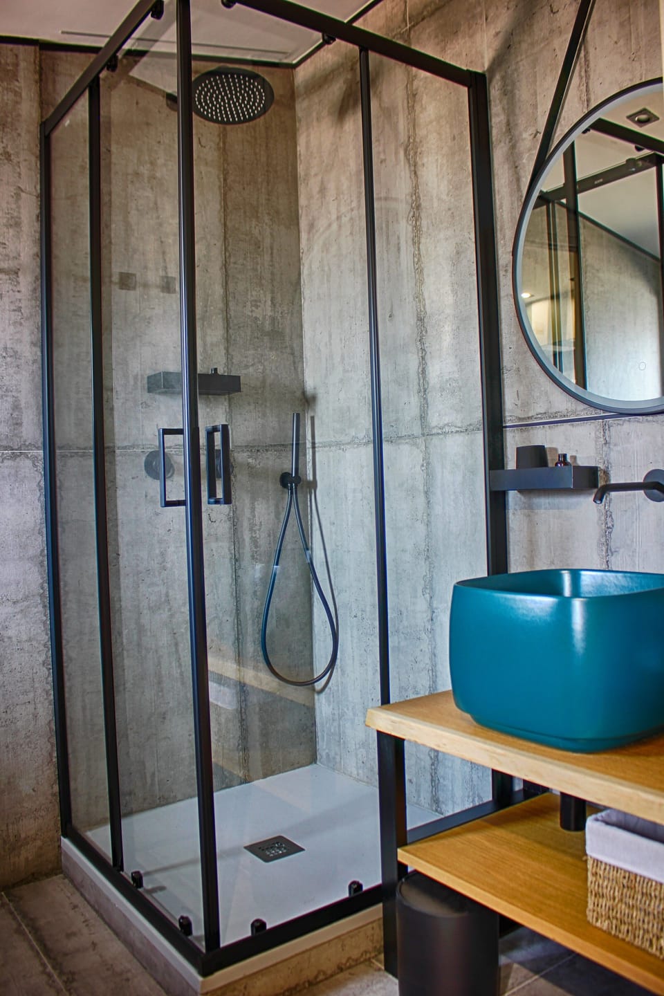 Junior Suite, Mountain View | Bathroom | Free toiletries, hair dryer, bidet, towels